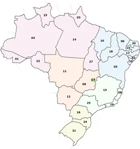 O Brasil é dividido em 26 estados e um Distrito Federal.