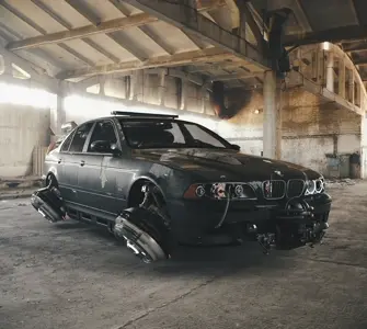 No futuro haverá carros voadores.